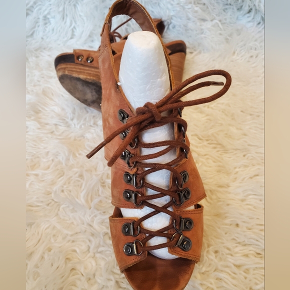 ALDO|Womens Tan Lace Up Heels| size 37 - Picture 2 of 11